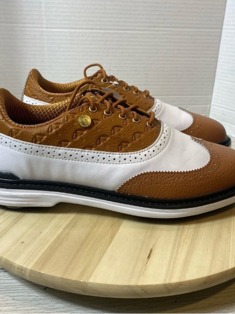 Puma Men's Arnold Palmer Royale Wingtip Golf Mens 8 White Leather Brown New!